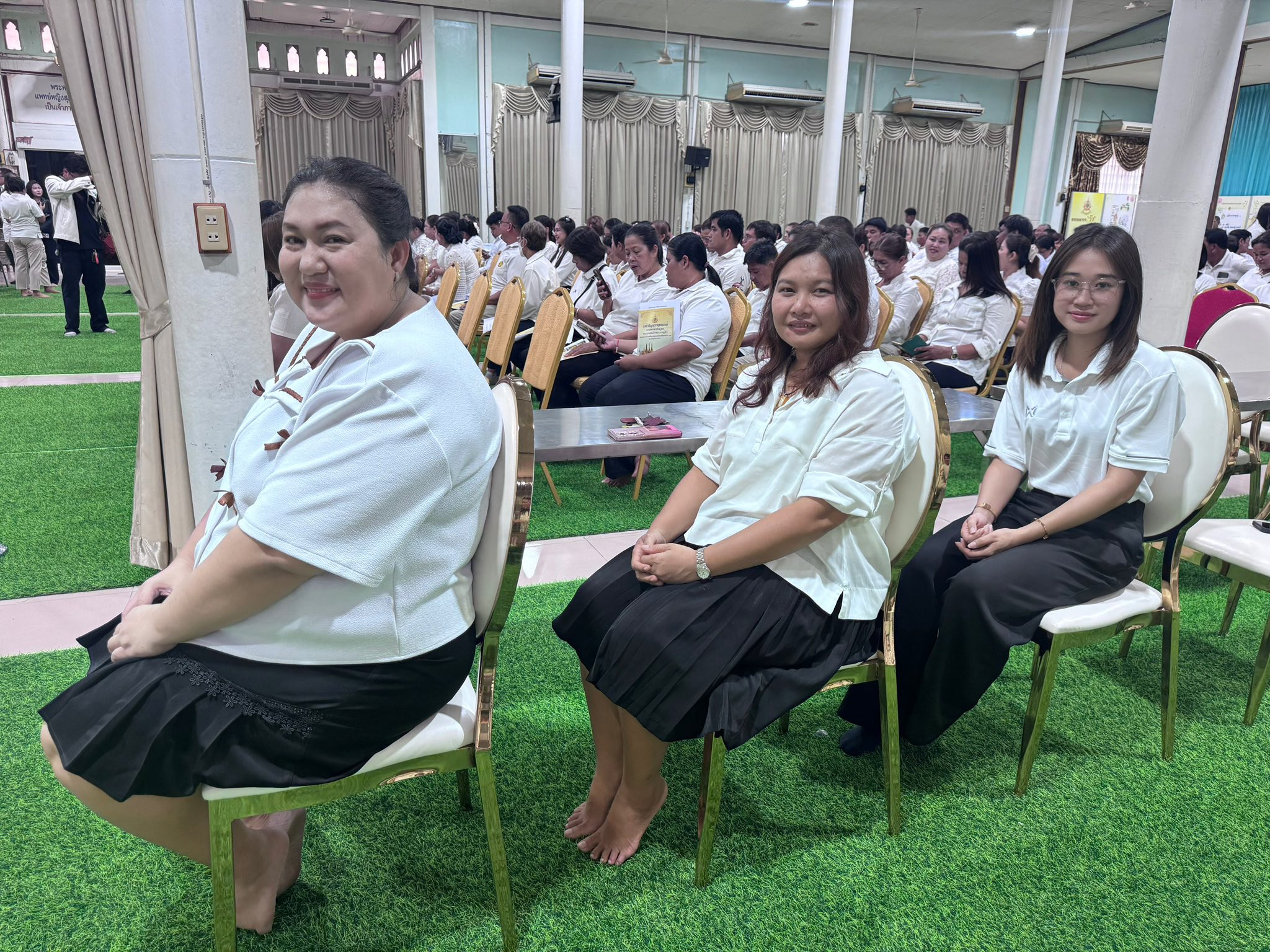 title - ส.ป.ก.อ่างทอง เข้าร่วมพิธีเจริญพระพุทธมนต์เจริญจิตตภาวนา เฉลิมพระเกียรติพระบรมราชินี เนื่องในวันเฉลิมพระชนมพรรษา พุทธศักราช 2569